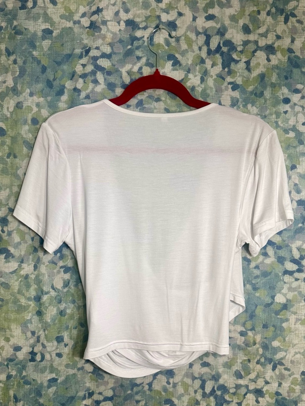NWOT White V-Neck Crop Top XL - Picture 4 of 4